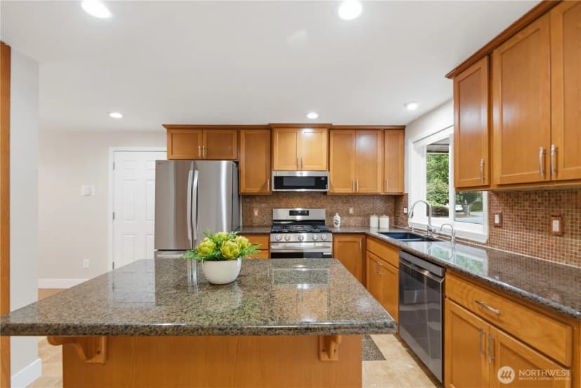 Property photo for 2821 152nd Place Se, Mill Creek photo 14
