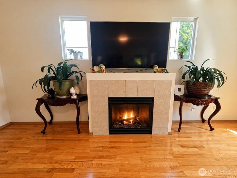 Property photo for 912 Gina Court Se, Olympia photo 8