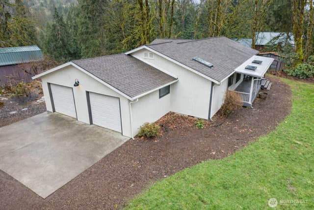 Property photo for 15116 346th Avenue Ne, Duvall, Washington 98019