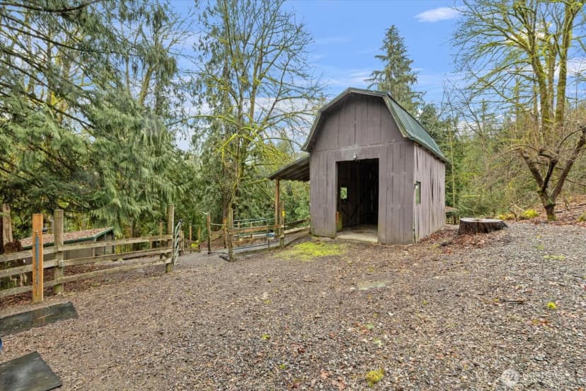 Property photo for 15116 346th Avenue Ne, Duvall photo 13