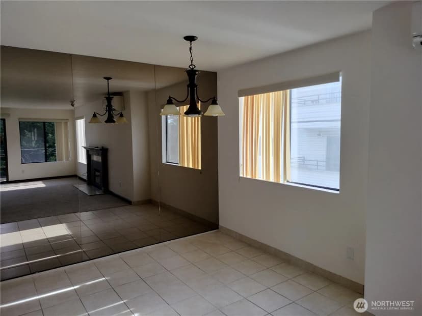 Property photo for 11755 Greenwood Avenue N #203, Seattle photo 6
