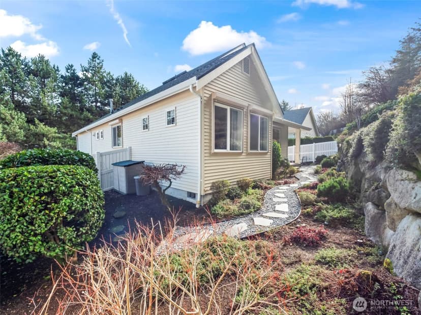 Property photo for 5928 61st Avenue W, University Place photo 35