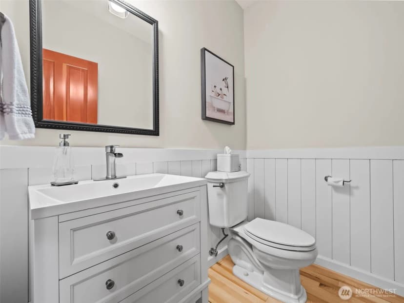 Property photo for 5928 61st Avenue W, University Place photo 23
