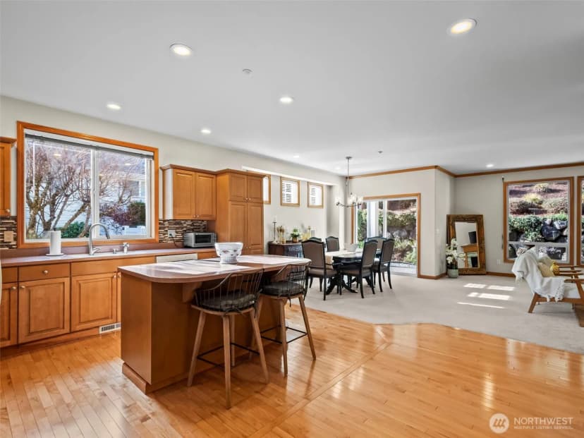 Property photo for 5928 61st Avenue W, University Place photo 8