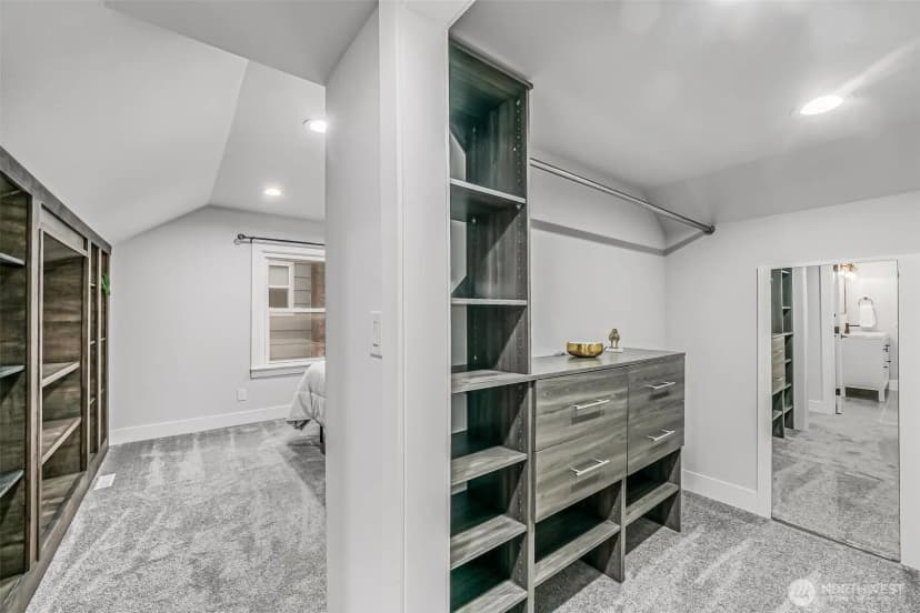 Property photo for 10230 62nd Avenue S, Seattle photo 16