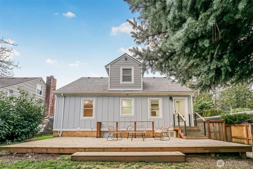 Property photo for 10230 62nd Avenue S, Seattle photo 27