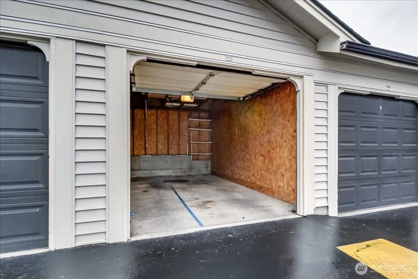 Property photo for 12404 E Gibson Road #d101, Everett photo 21