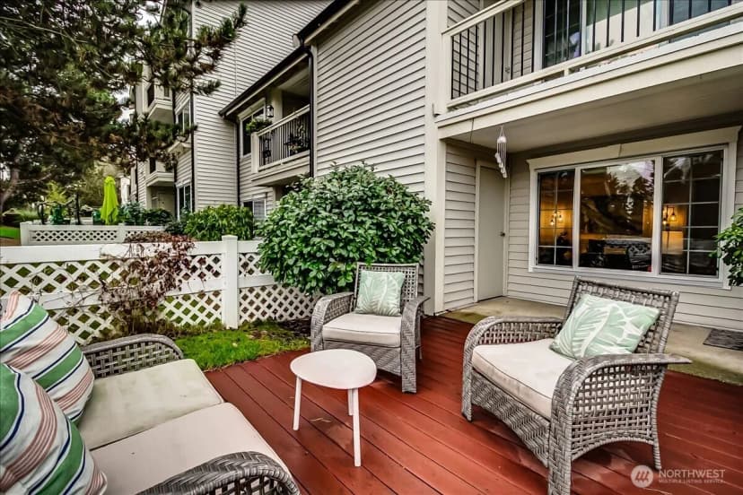 Property photo for 12404 E Gibson Road #d101, Everett photo 19