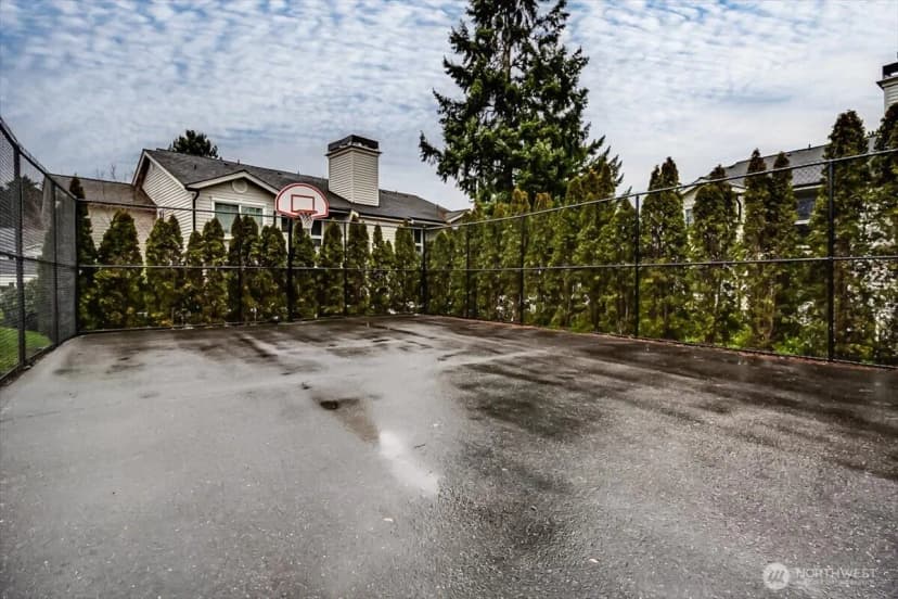 Property photo for 12404 E Gibson Road #d101, Everett photo 31