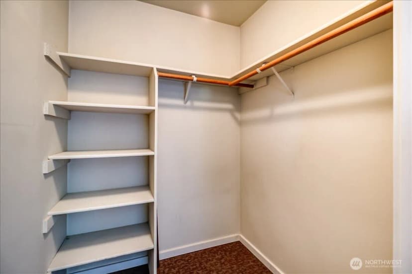 Property photo for 12404 E Gibson Road #d101, Everett photo 12