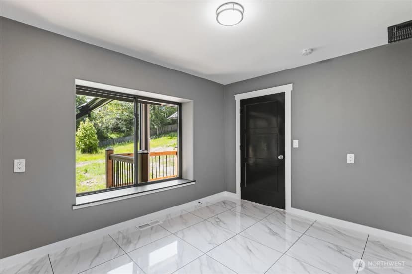 Property photo for 4706 64th Street E, Tacoma photo 31