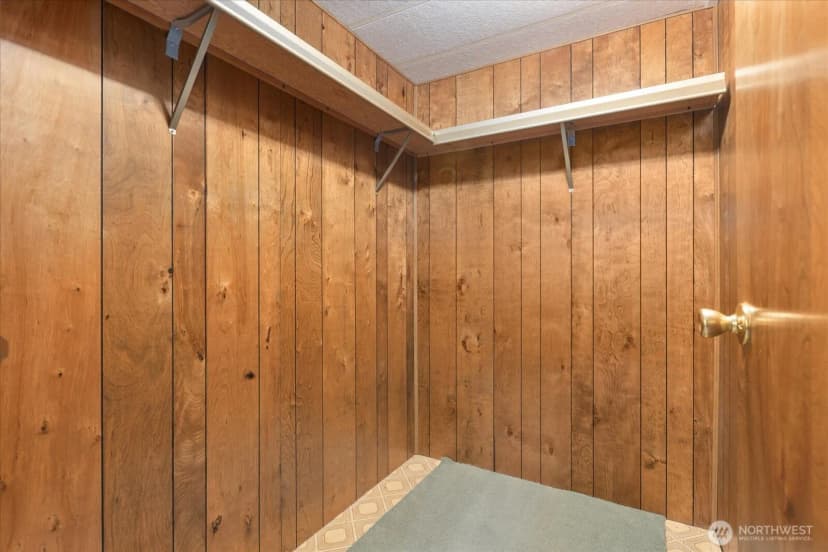 Property photo for 1017 236th Place Sw, Bothell photo 18