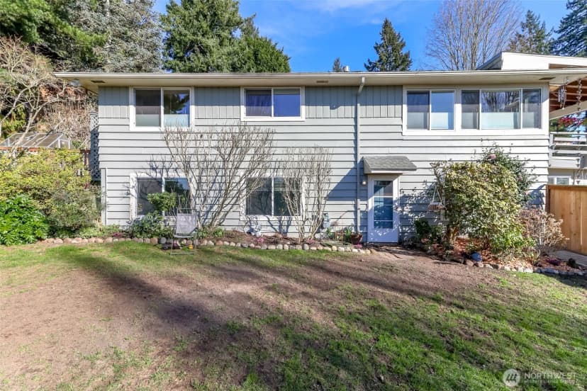 Property photo for 2424 Sw 152nd Street, Burien photo 35