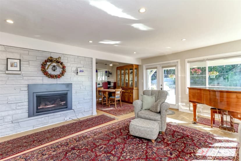 Property photo for 2424 Sw 152nd Street, Burien photo 7