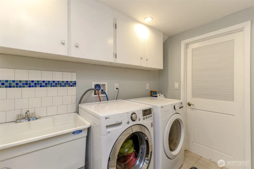 Property photo for 2424 Sw 152nd Street, Burien photo 29