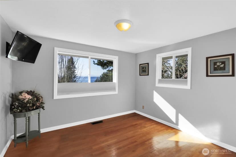 Property photo for 2424 Sw 152nd Street, Burien photo 24