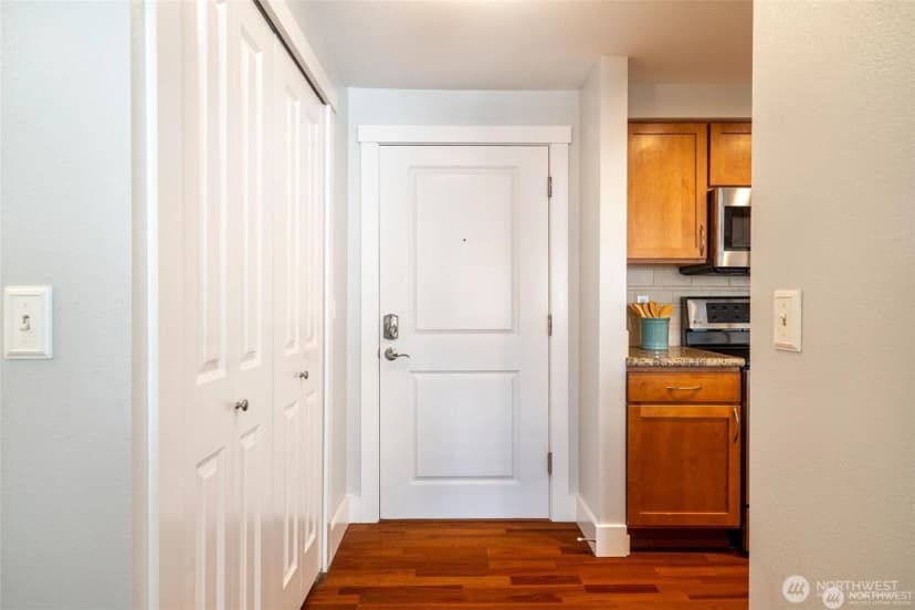Property photo for 25 N Broadway Street #301, Tacoma photo 22