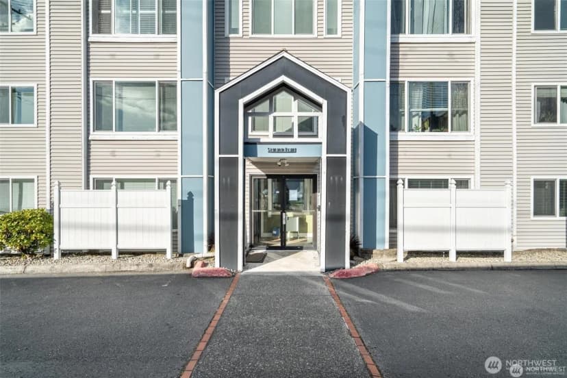 Property photo for 25 N Broadway Street #301, Tacoma photo 37