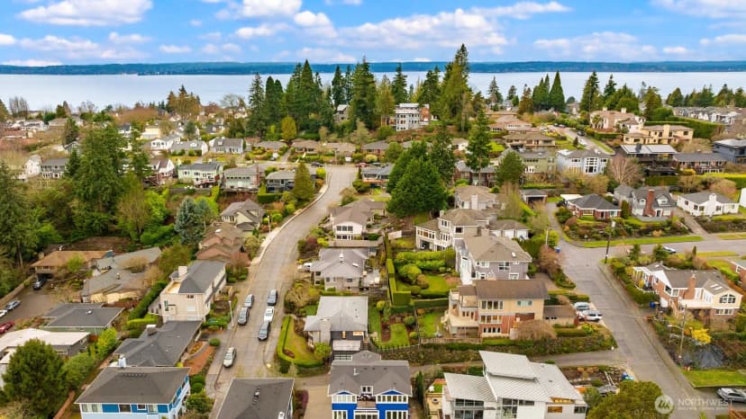 Property photo for 3702 W Fulton Street, Seattle photo 40