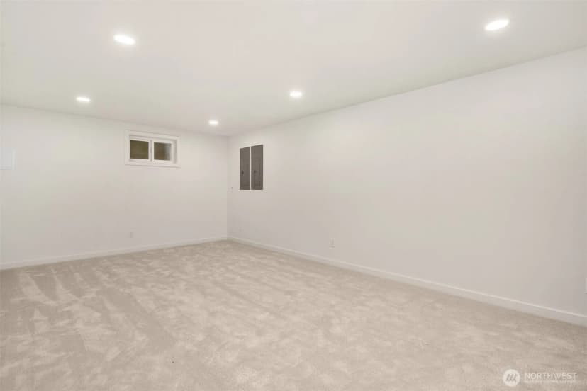 Property photo for 3702 W Fulton Street, Seattle photo 34