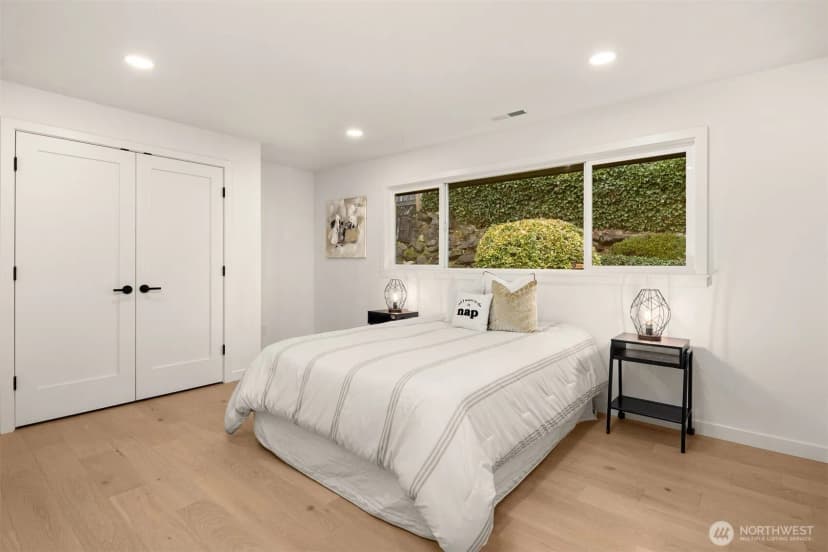 Property photo for 3702 W Fulton Street, Seattle photo 31