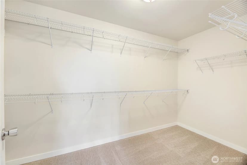 Property photo for 215 Sw 144th Street, Burien photo 23