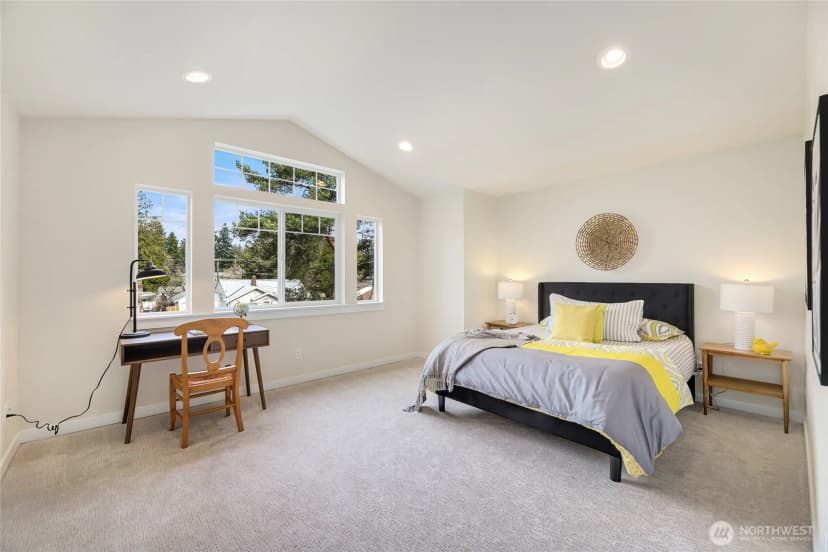 Property photo for 215 Sw 144th Street, Burien photo 25