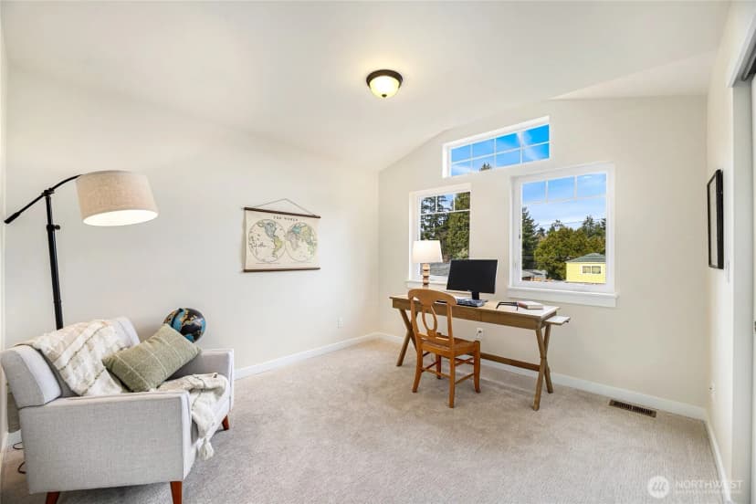 Property photo for 215 Sw 144th Street, Burien photo 26