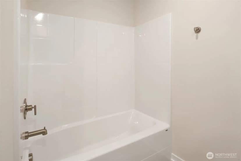 Property photo for 2425 160th Place Ne, Marysville photo 19