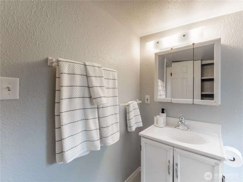 Property photo for 616 S Chelan Avenue, Wenatchee photo 23