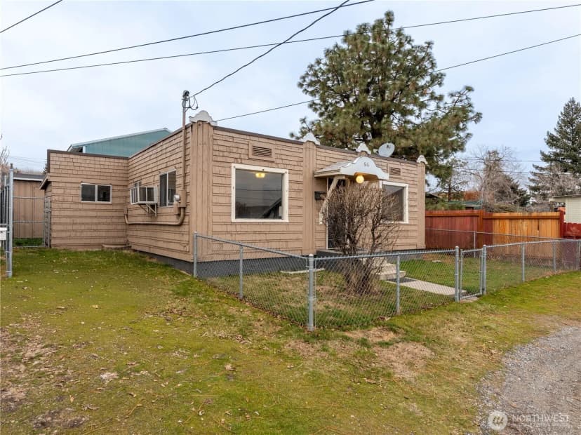 Property photo for 616 S Chelan Avenue, Wenatchee photo 31
