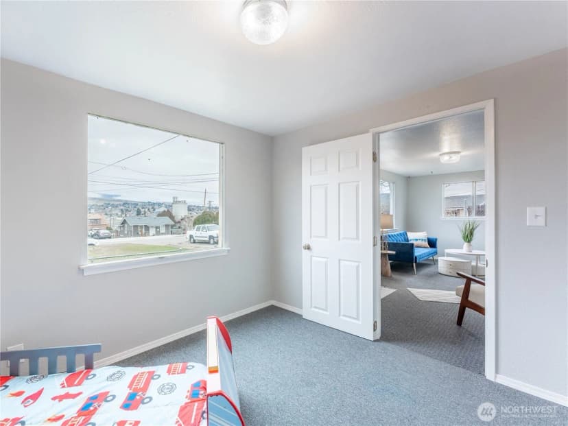 Property photo for 616 S Chelan Avenue, Wenatchee photo 28