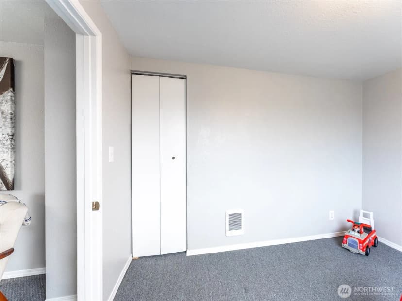 Property photo for 616 S Chelan Avenue, Wenatchee photo 26