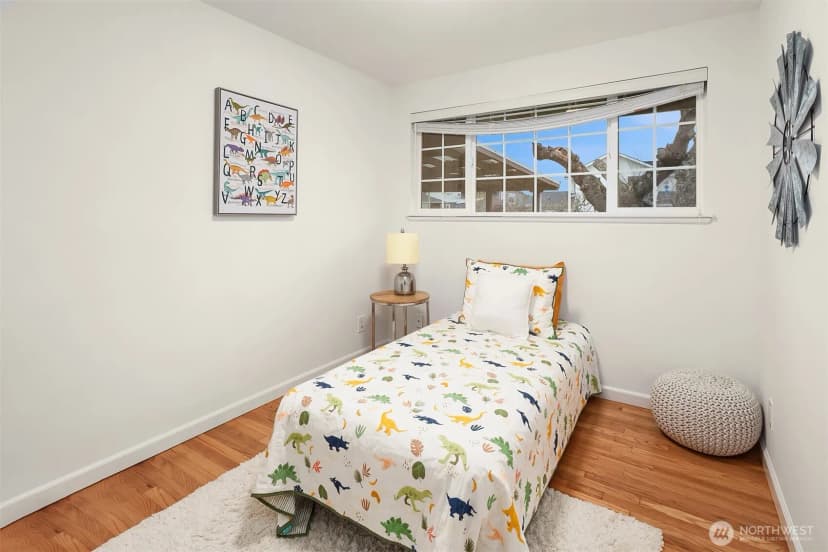 Property photo for 407 3rd Avenue N, Edmonds photo 17