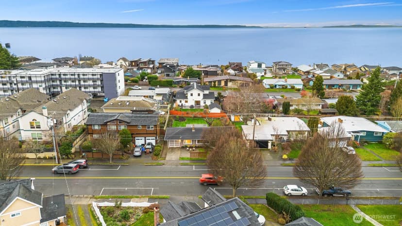 Property photo for 407 3rd Avenue N, Edmonds photo 28