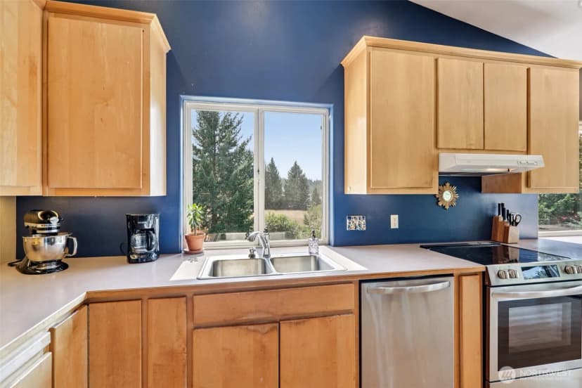 Property photo for 18527 Hazel Street, Leavenworth photo 11