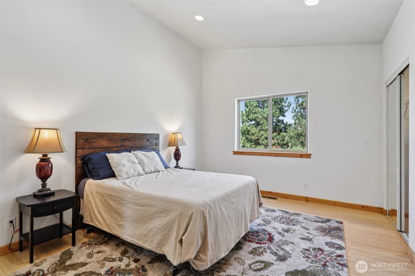 Property photo for 18527 Hazel Street, Leavenworth photo 13