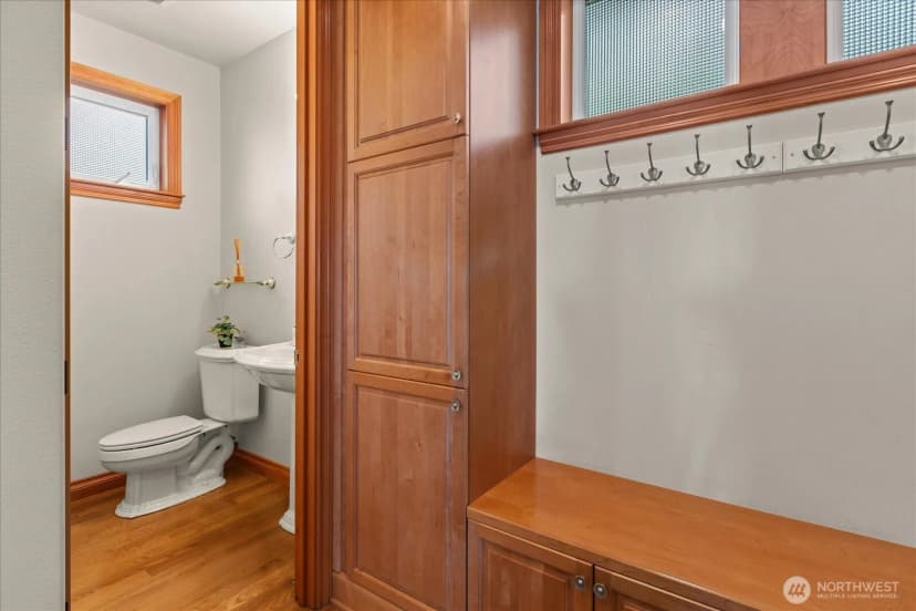Property photo for 603 Washington Avenue, Mukilteo photo 14