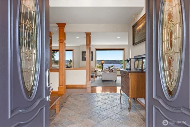 Property photo for 603 Washington Avenue, Mukilteo photo 4