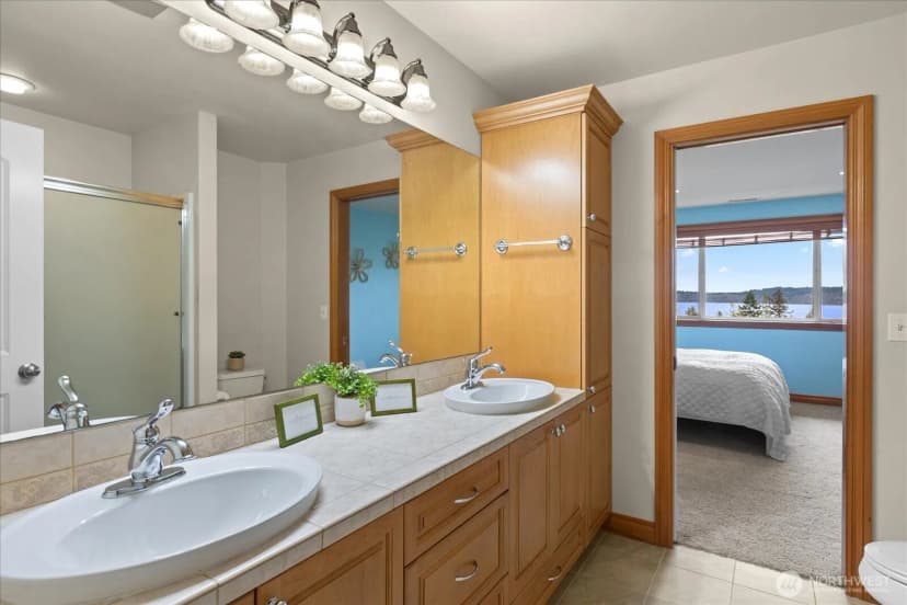 Property photo for 603 Washington Avenue, Mukilteo photo 20