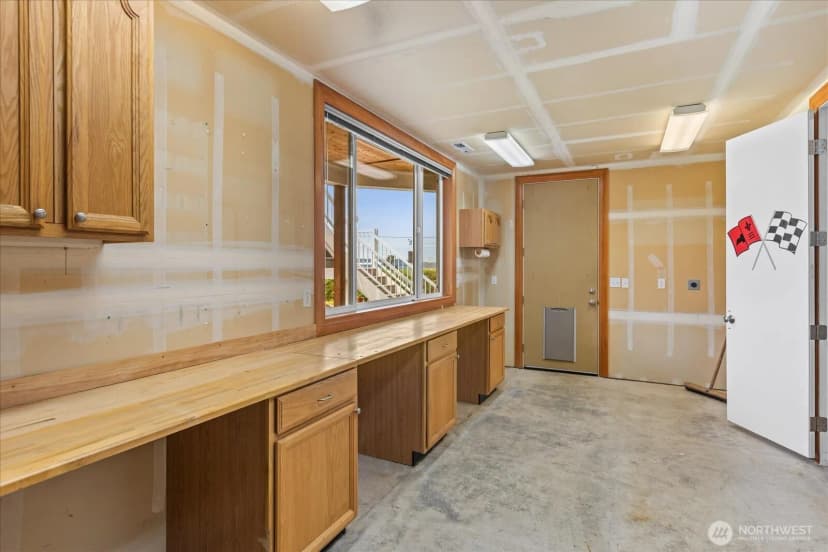 Property photo for 603 Washington Avenue, Mukilteo photo 26