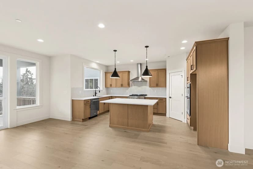 Property photo for 8405 Ne 156th (lot 3) Place, Kenmore photo 7