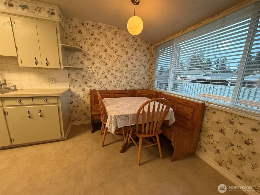 Property photo for 221 W Forest Avenue, Port Angeles photo 16