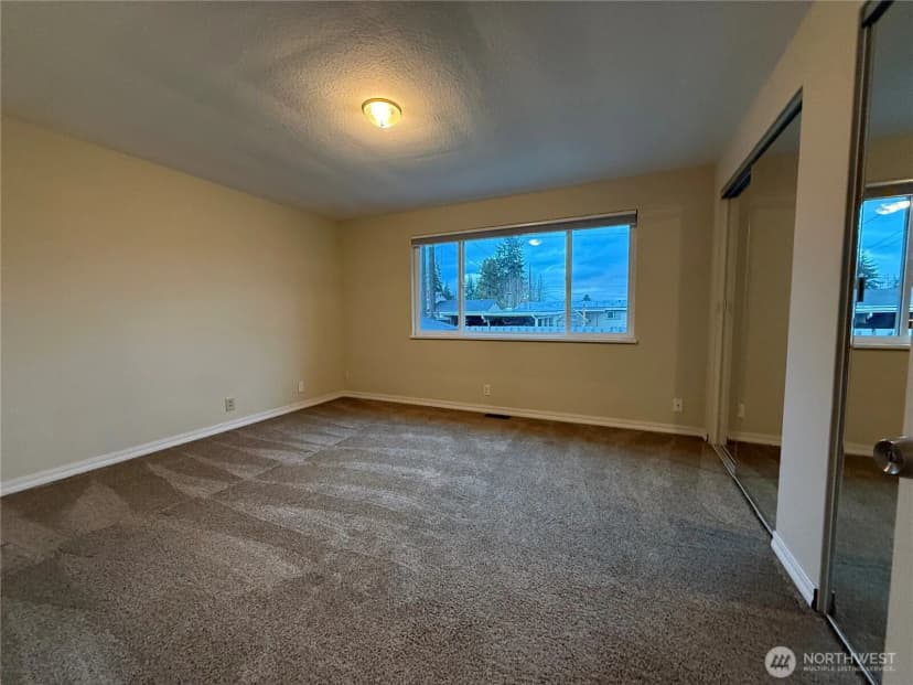 Property photo for 221 W Forest Avenue, Port Angeles photo 10