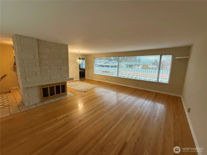 Property photo for 221 W Forest Avenue, Port Angeles photo 3