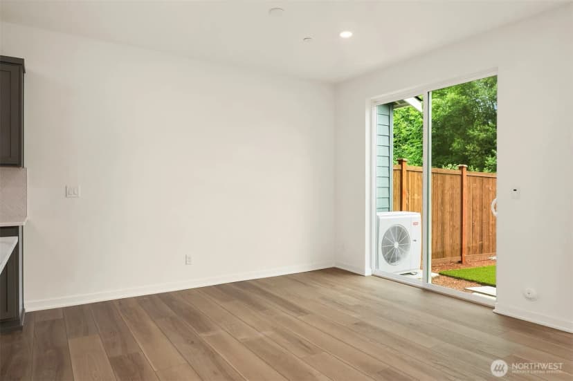 Property photo for 16003 26th Drive Ne, Marysville photo 14