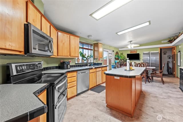 Property photo for 2211 W Sielaff Lane W, Othello photo 5