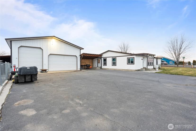 Property photo for 2211 W Sielaff Lane W, Othello photo 2