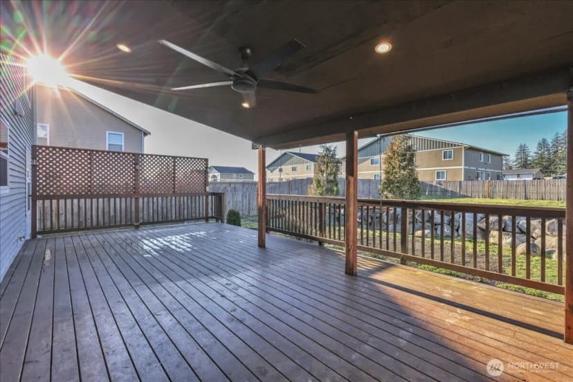 Property photo for 414 Easy Street Se, Rainier photo 30