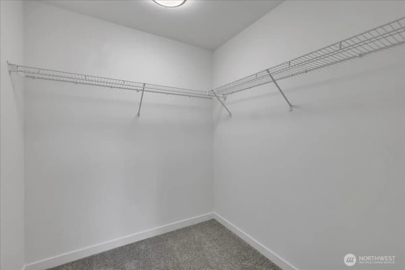 Property photo for 414 Easy Street Se, Rainier photo 24